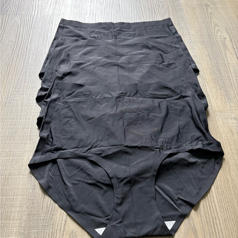 Women’s Black High-Waisted Briefs 4 pack